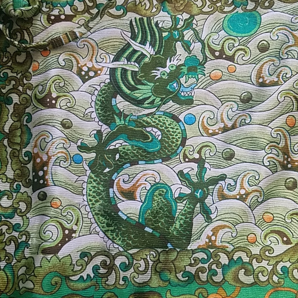 Vintage 1960s-70s handmade dragon dress - Picture 4 of 8